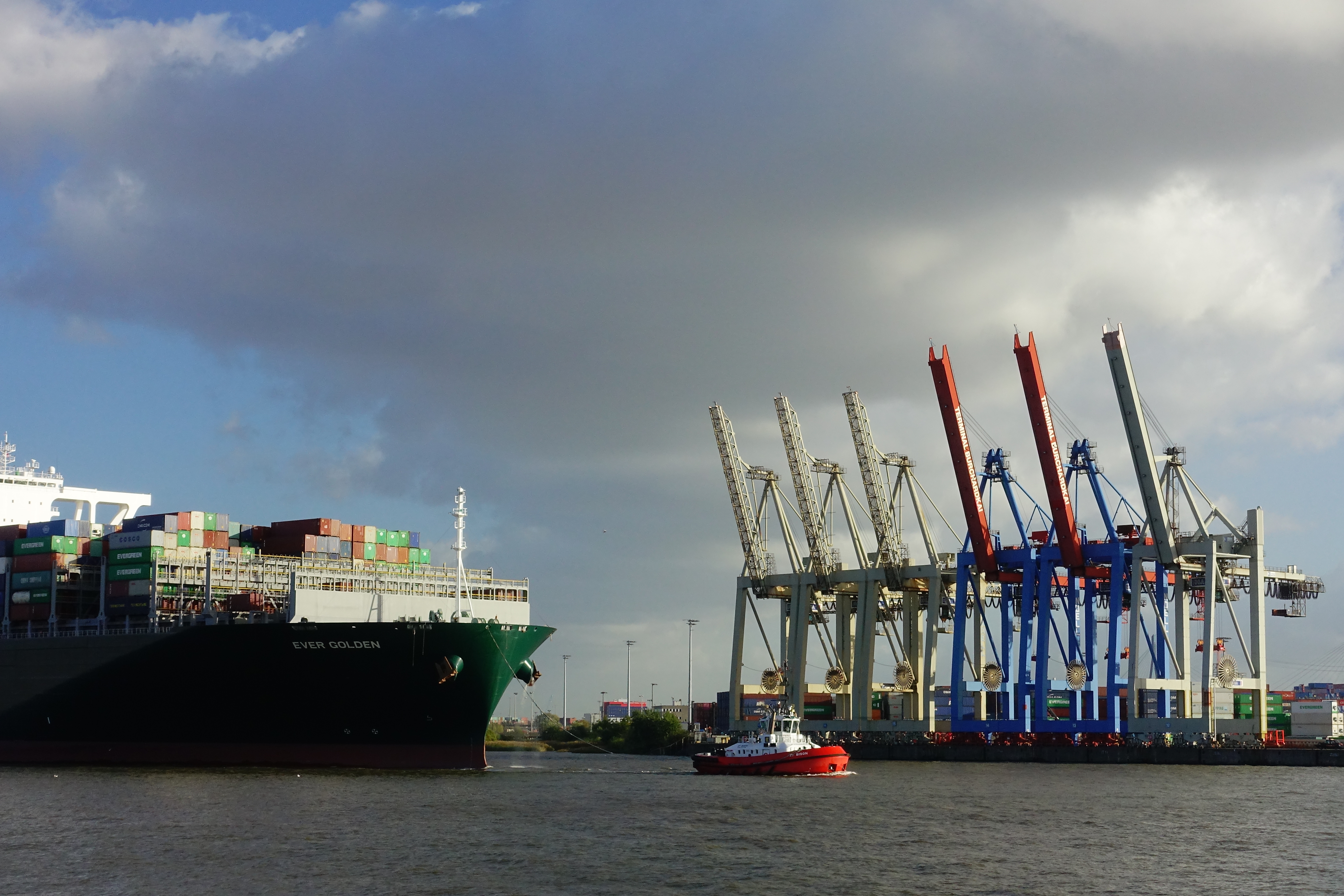 Can Delays Be Avoided? Understanding Customs Clearance in the United Kingdom for 2026 Trade