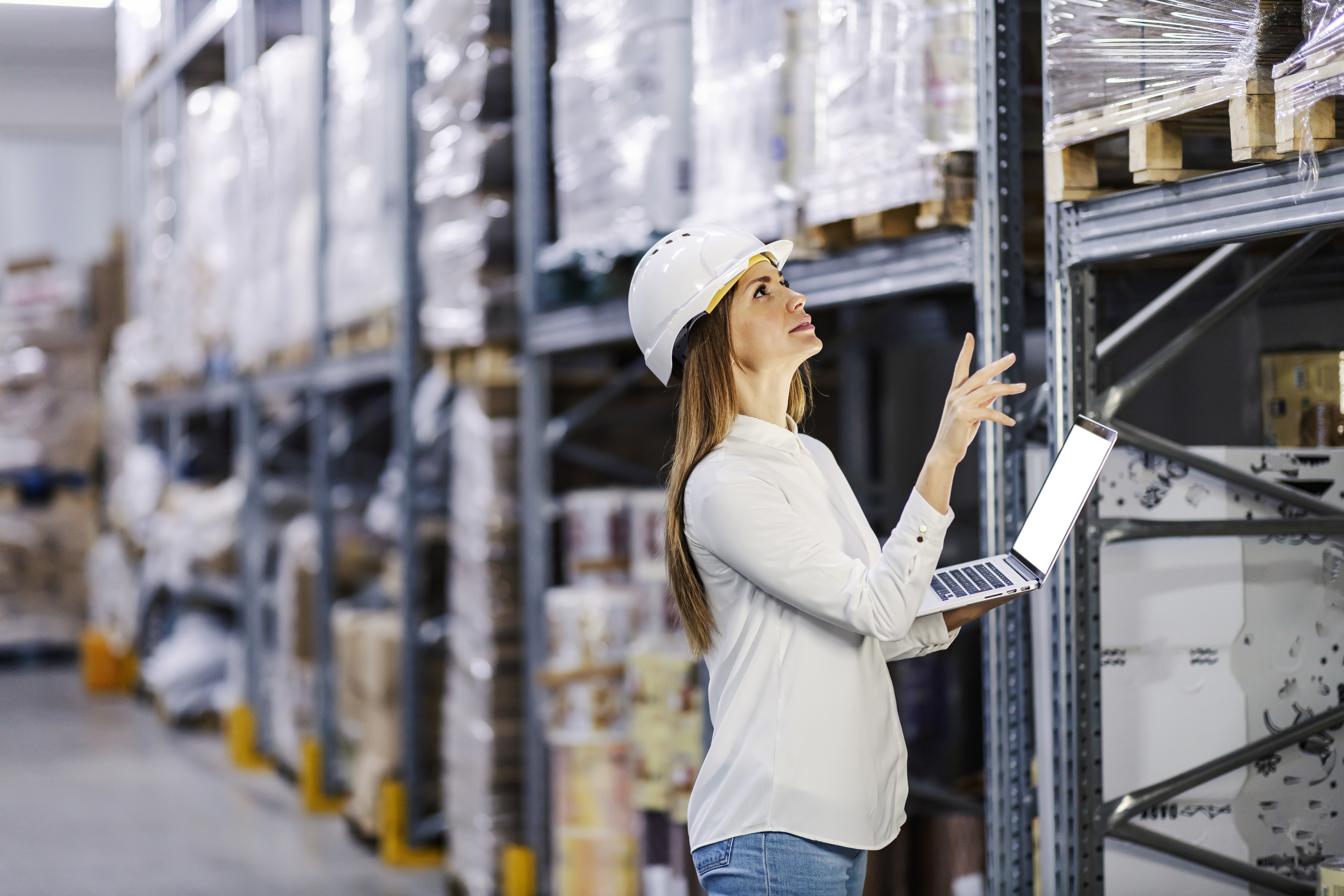 Is Partnering with a Customs Clearance Agency UK the Smartest Move for Future Global Expansion?